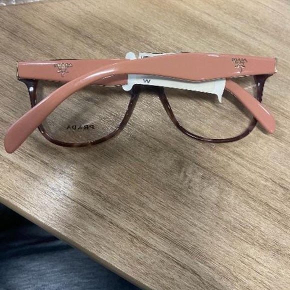 Prada Frames - Picture 12 of 12